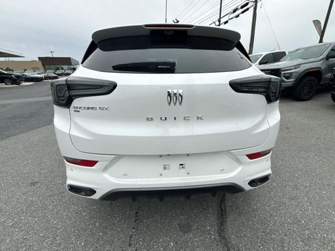New 2026 Buick Encore GX Avenir w/ Avenir Technology Package AWD/4WD image 8