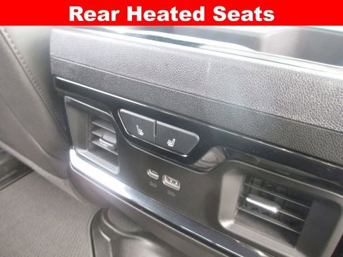 Used 2025 GMC Sierra 1500 AT4 w/ AT4 Premium Package AWD/4WD image 28