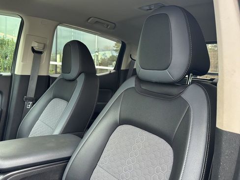 Used 2016 Chevrolet Colorado Z71 image 27