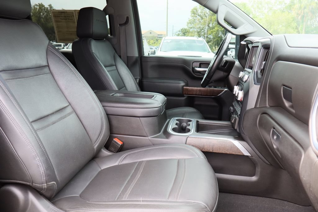 Used 2022 GMC Sierra 3500 Denali AWD/4WD image 29