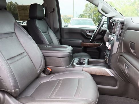 Used 2022 GMC Sierra 3500 Denali AWD/4WD image 29