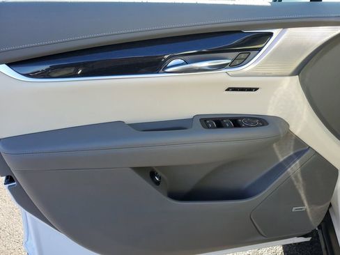 Certified 2024 Cadillac XT6 Premium Luxury w/ Technology Package image 25