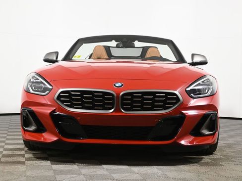 Used 2025 BMW Z4 M40i w/ Premium Package image 18