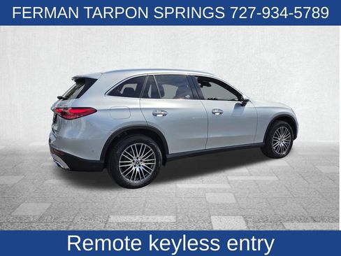 Used 2024 Mercedes-Benz GLC 300 4MATIC image 10