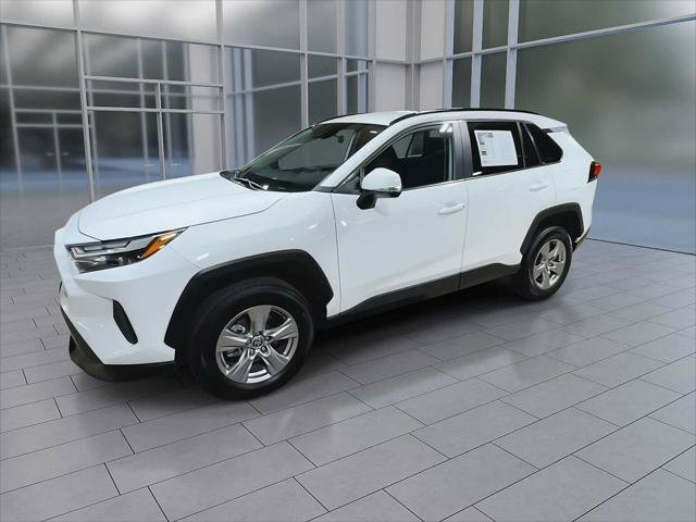 Certified 2025 Toyota RAV4 XLE AWD/4WD image 4