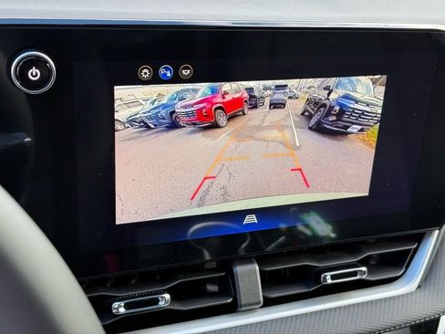 New 2026 Chevrolet Equinox LT image 14