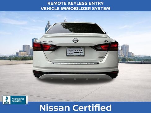 Used 2023 Nissan Altima 2.5 SV AWD/4WD image 4