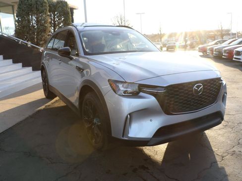 Certified 2025 MAZDA CX-90 3.3 Turbo w/ Premium Sport Pkg image 6