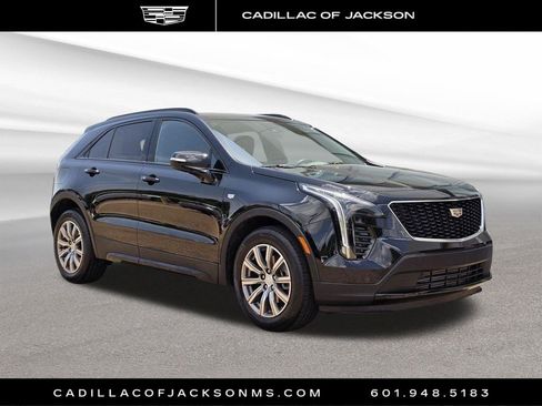 Certified 2023 Cadillac XT4 Sport FWD image 6