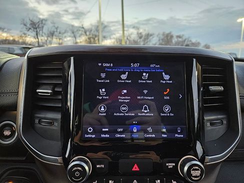 Used 2019 RAM 1500 Laramie image 13