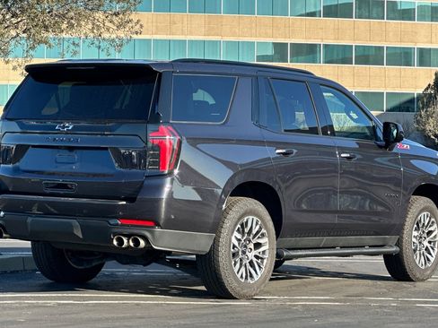 Certified 2025 Chevrolet Tahoe Z71 image 4