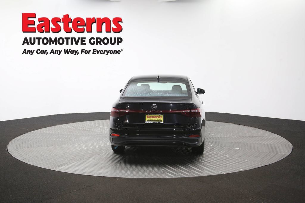 Used 2025 Volkswagen Jetta Sport FWD image 37