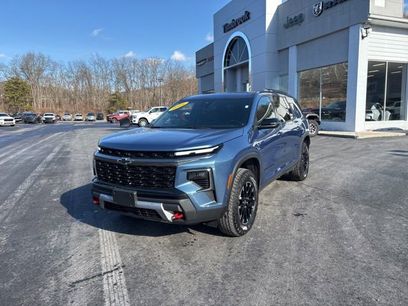 Used 2025 Chevrolet Traverse Z71 w/ Enhanced Driving Package