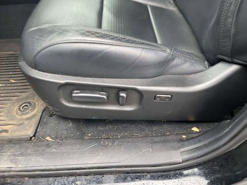 Used 2022 Toyota Tacoma TRD Sport image 29