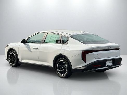 Certified 2025 Kia K4 EX FWD image 5