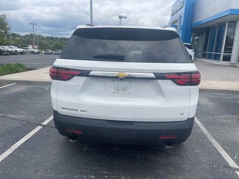 Used 2023 Chevrolet Traverse LT AWD/4WD image 7