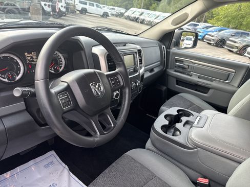 Used 2015 RAM 1500 Big Horn RWD image 20