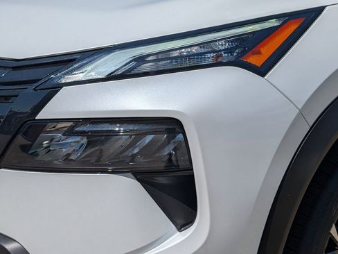 New 2026 Nissan Rogue SV AWD/4WD image 16