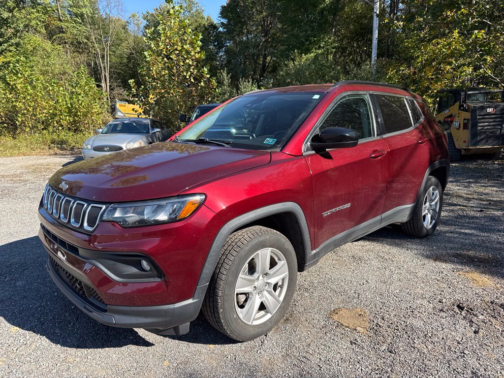Used 2022 Jeep Compass Latitude AWD/4WD image 3