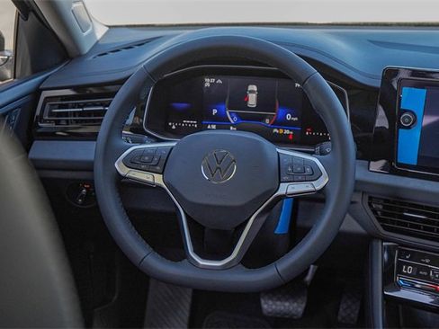 New 2026 Volkswagen Jetta SE image 19