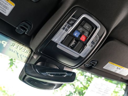 Used 2023 RAM 1500 Laramie AWD/4WD image 43
