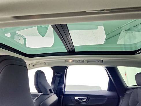 New 2026 Volvo XC60 B5 Plus w/ Climate Package image 22