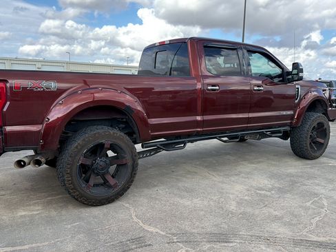 Used 2017 Ford F350 Lariat w/ Lariat Ultimate Package AWD/4WD image 5