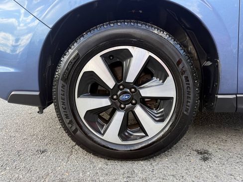 Used 2017 Subaru Forester 2.5i Premium AWD/4WD image 25