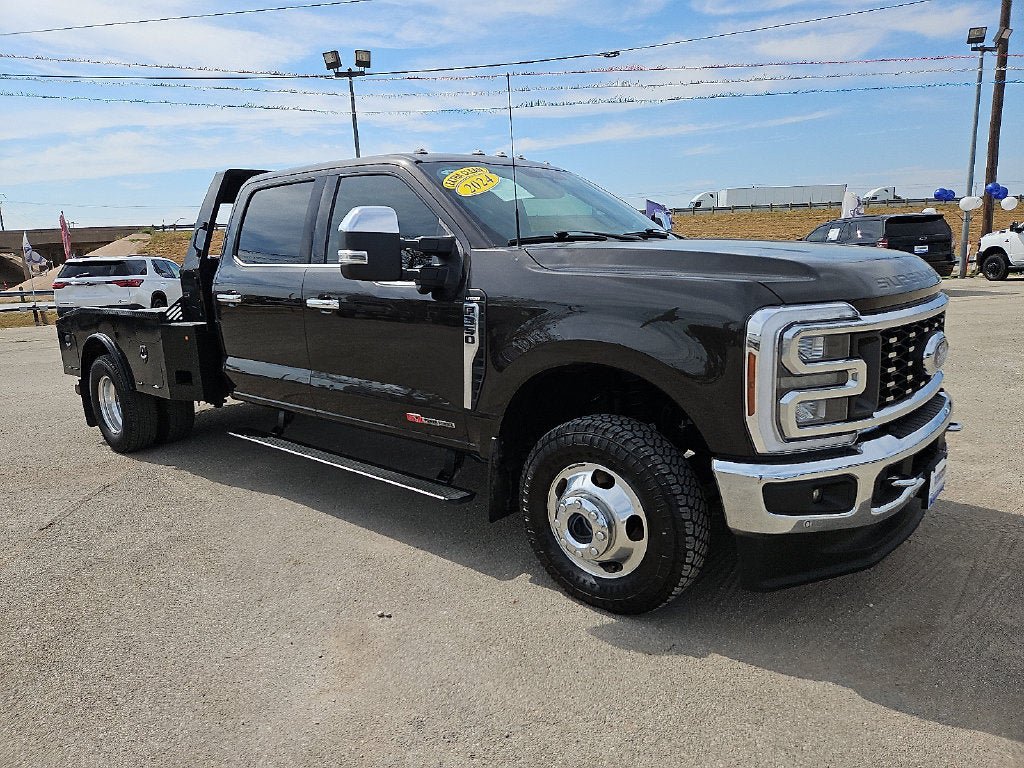 Used 2024 Ford F350 Lariat w/ Lariat Ultimate Package AWD/4WD image 10