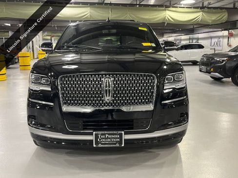 Certified 2023 Lincoln Navigator L Reserve AWD/4WD image 6