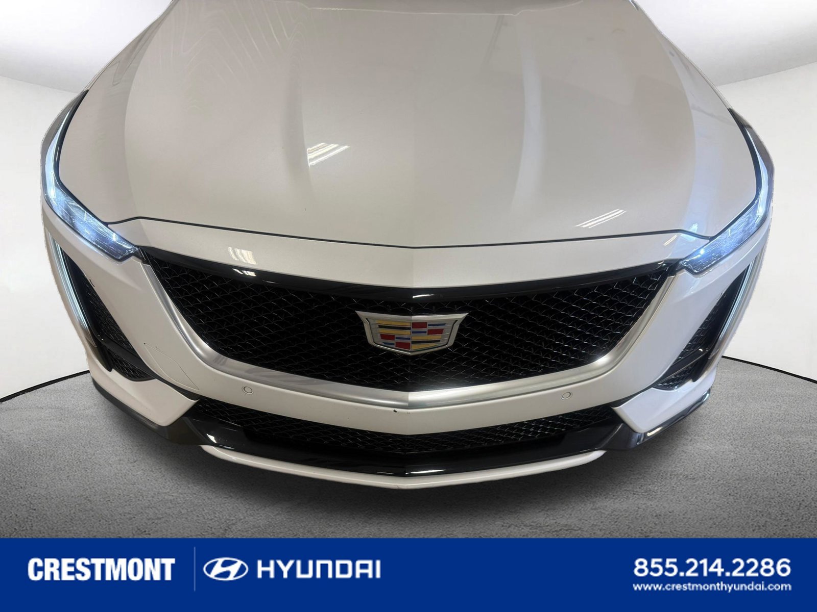 Used 2023 Cadillac CT5 Sport w/ Climate Package AWD/4WD image 4