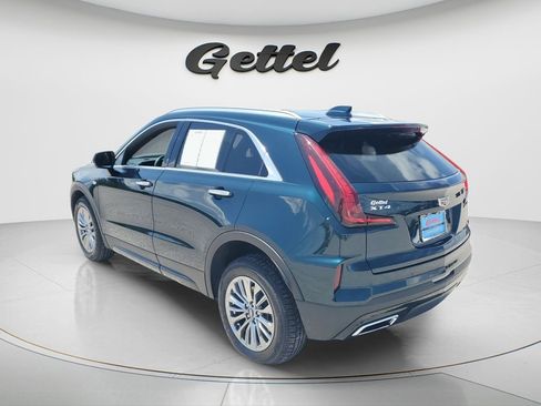Used 2025 Cadillac XT4 Premium Luxury FWD image 7