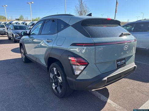 Used 2024 Hyundai Kona SEL AWD/4WD image 10
