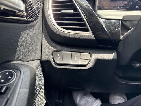 Used 2024 Kia Seltos S AWD/4WD image 26