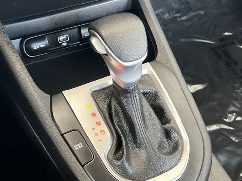 Used 2023 Kia Forte LXS image 21