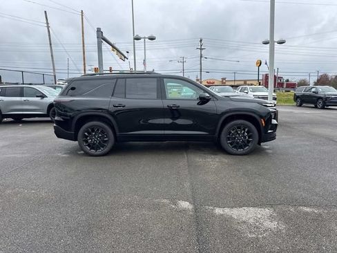 New 2026 Chevrolet Traverse LT w/ Enhanced Driving Package FWD image 3