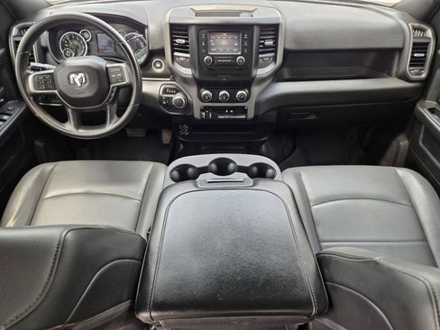 Used 2022 RAM 2500 Tradesman w/ Chrome Appearance Group AWD/4WD image 18
