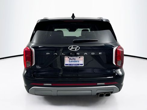 Used 2023 Hyundai Palisade SEL w/ Premium Package FWD image 6