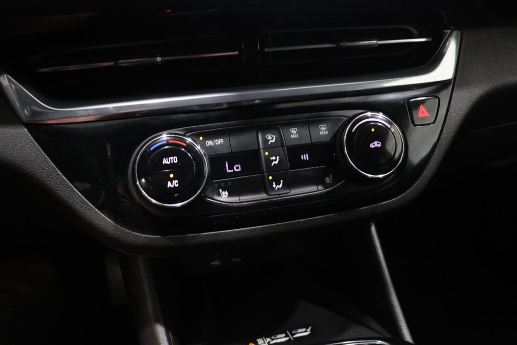 Used 2025 Buick Envista Sport Touring w/ Experience Buick Package FWD image 25