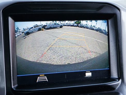 Used 2021 Chevrolet Silverado 1500 Custom image 28