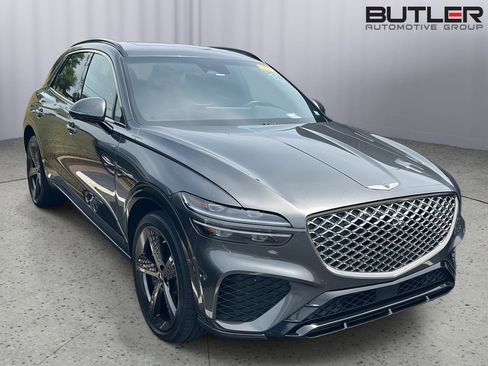 Used 2024 Genesis GV70 2.5T w/ Sport Prestige Package image 6