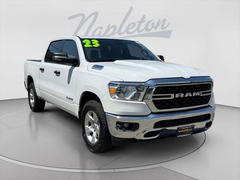 Certified 2023 RAM 1500 Big Horn AWD/4WD image 3