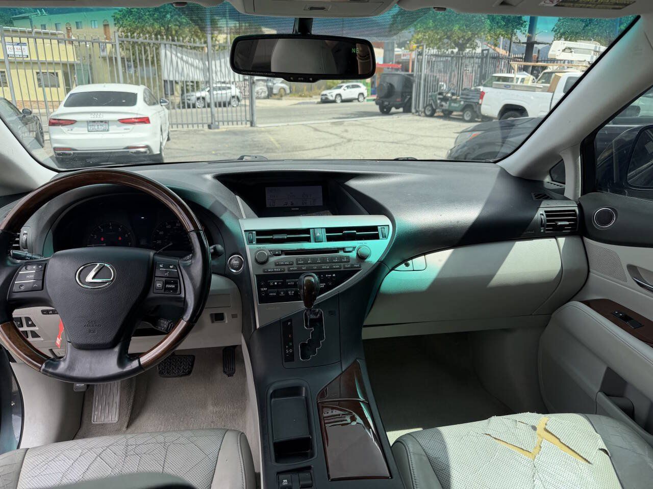 Used 2011 Lexus RX 350 2WD w/ Premium Pkg image 6