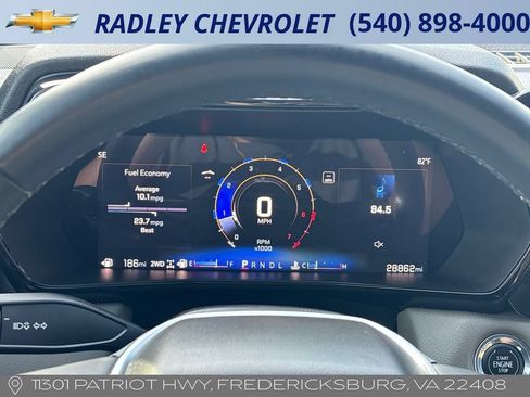 Used 2024 Chevrolet Colorado ZR2 w/ Technology Package AWD/4WD image 10