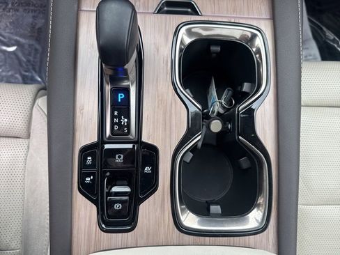 Certified 2025 Lexus RX 350 350h Luxury image 27