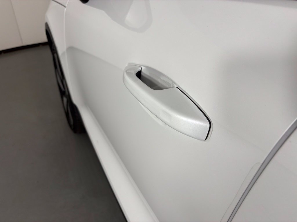 Used 2023 Volvo C40 P8 Recharge Ultimate w/ Protection Package Premier AWD/4WD image 11