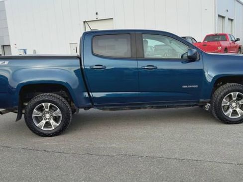 Used 2019 Chevrolet Colorado Z71 image 9