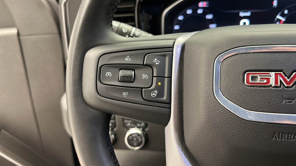 Used 2025 GMC Sierra 1500 Elevation AWD/4WD image 17