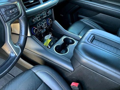 Used 2021 Chevrolet Tahoe LT image 14