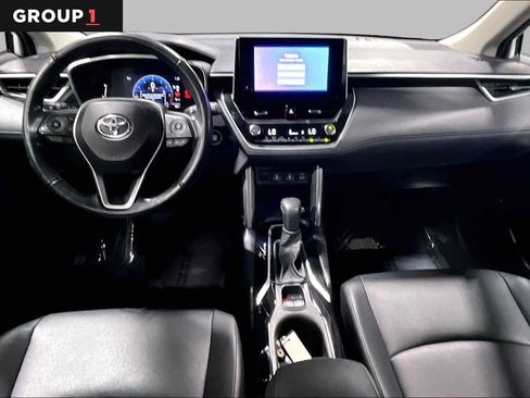 Used 2023 Toyota Corolla Cross XLE AWD/4WD image 16